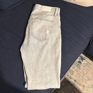 Pistola like new jeans!